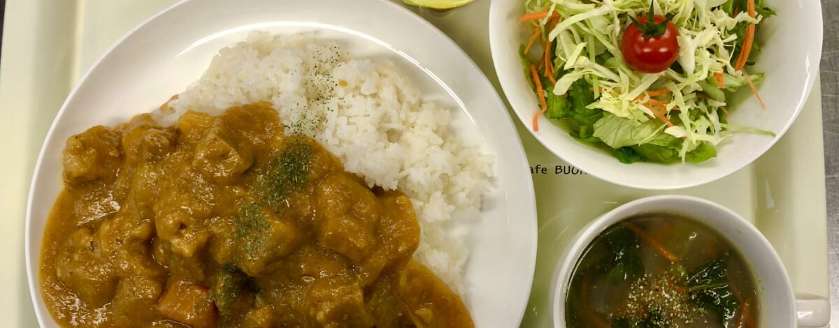 【親和の学生寮】今日の晩ごはん☆ビーフカレー