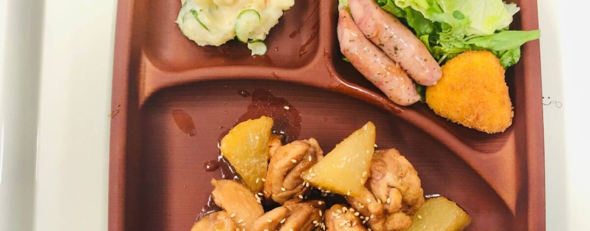 【親和の学生寮】今日の晩ごはん☆大根と鶏肉の照り煮