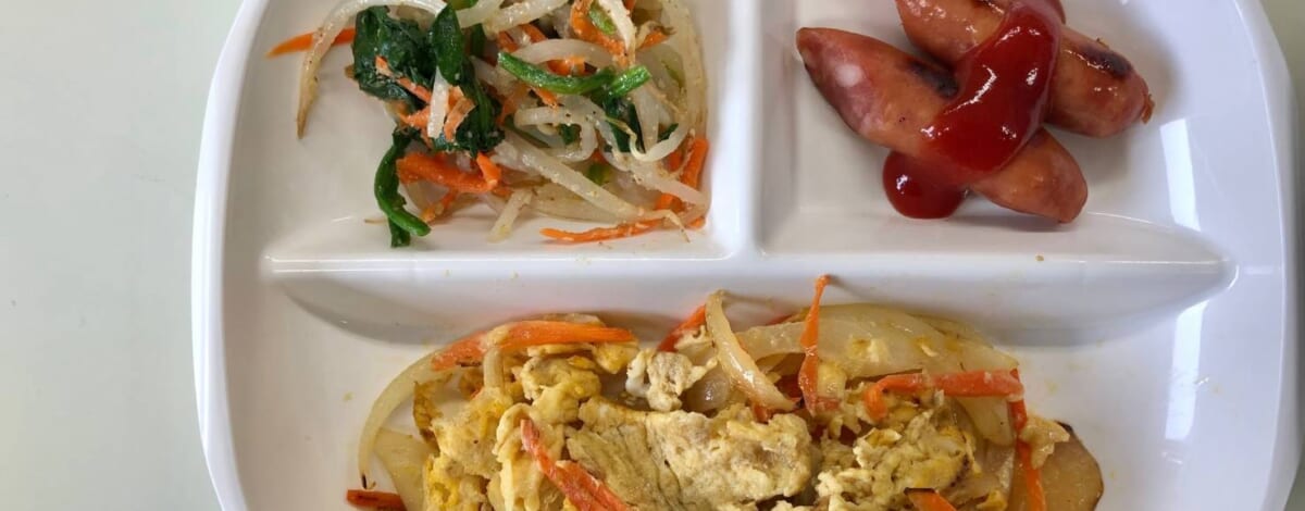 【親和の学生寮】今日の朝ごはん☆玉ねぎたまご炒め