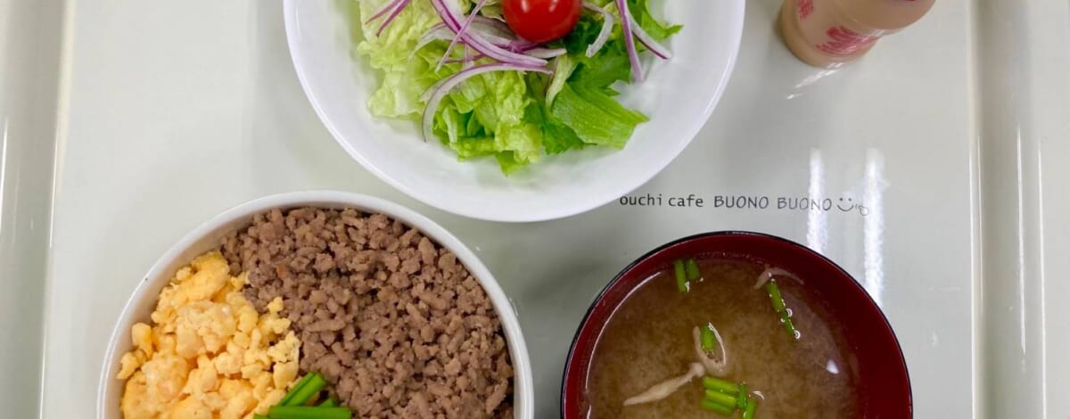 【親和の学生寮】今日の朝ごはん☆三色ごはん