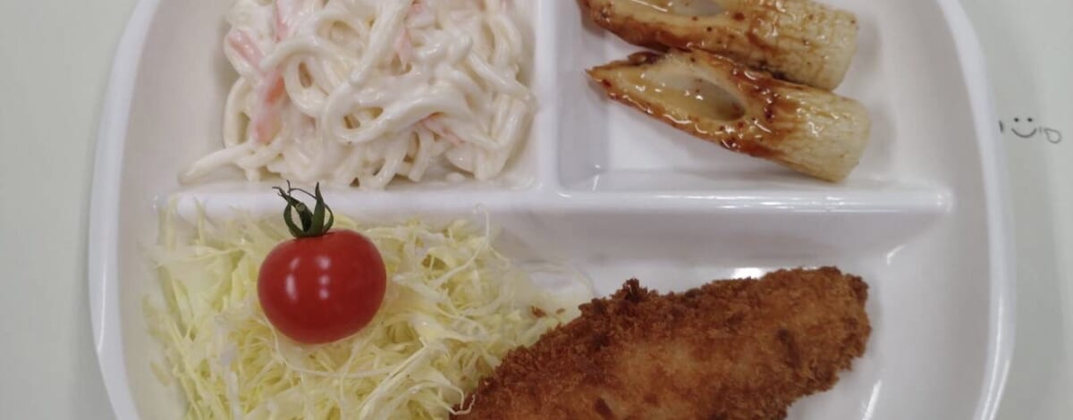 【親和の学生寮】今日の朝ごはん☆ササミフライ