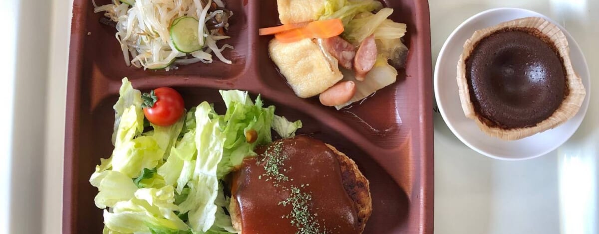 【親和の学生寮】今日の晩ごはん☆ハンバーグ