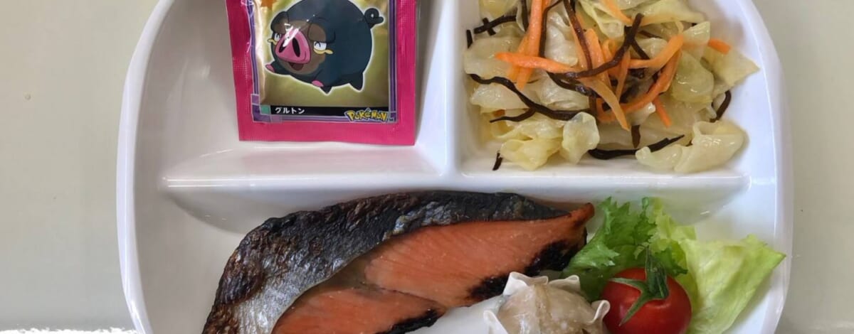 【親和の学生寮】今日の朝ごはん☆焼き魚とキャベツの塩昆布和え