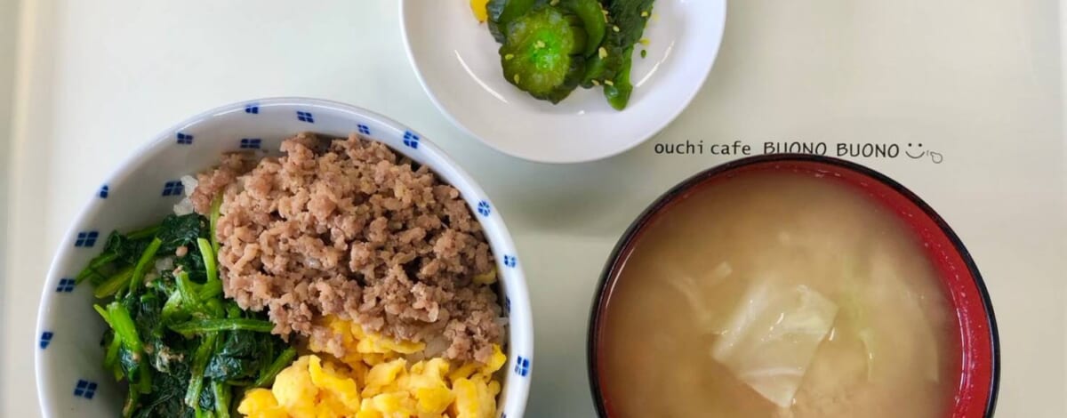 【親和の学生寮】今日の朝ごはん☆三色ごはん