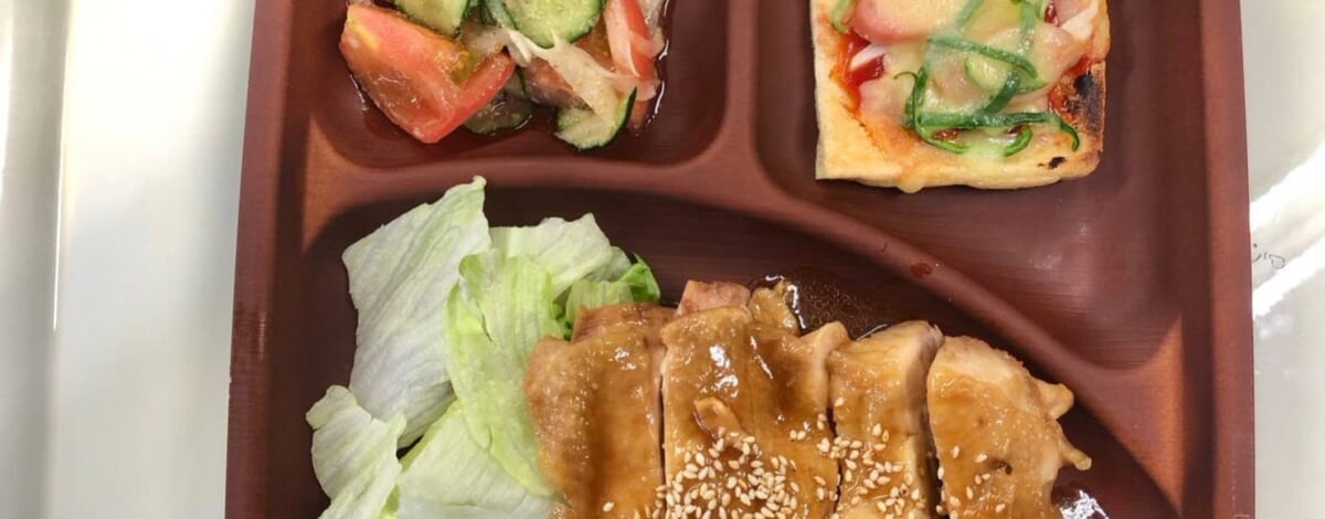 【親和の学生寮】今日の晩ごはん☆鶏ももの照り煮