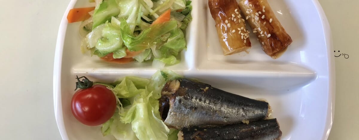 【親和の学生寮】今日の朝ごはん☆魚とちくわチーズ
