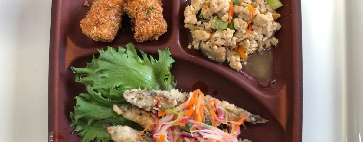 【親和の学生寮】今日の晩ごはん☆ししゃもの南蛮漬け