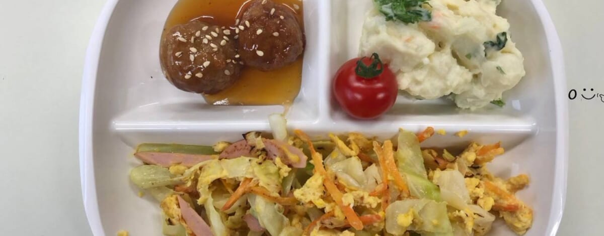 【親和の学生寮】今日の朝ごはん☆キャベツのたまご炒め