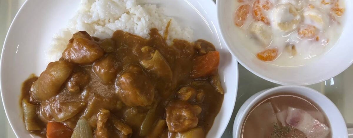 【親和の学生寮】今日の晩ごはん☆チキンカレー