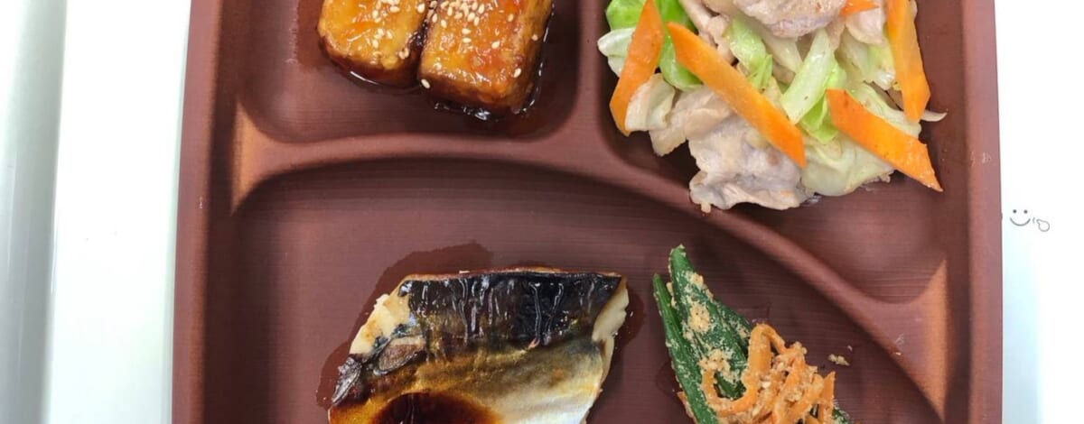 【親和の学生寮】今日の晩ごはん☆焼き魚と照り焼き厚揚げ
