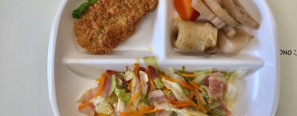 【親和の学生寮】今日の朝ごはん☆キャベツとベーコン炒め