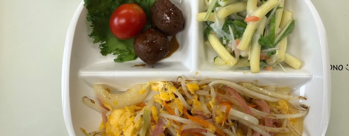 【親和の学生寮】今日の朝ごはん☆もやしの玉子炒め