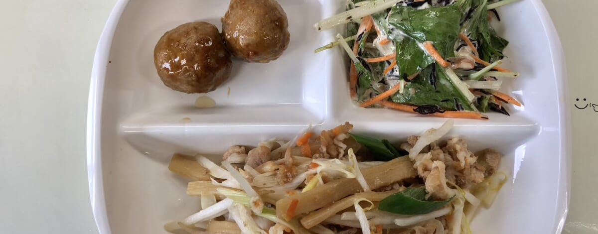 【親和の学生寮】今日の朝ごはん☆メンマ炒め