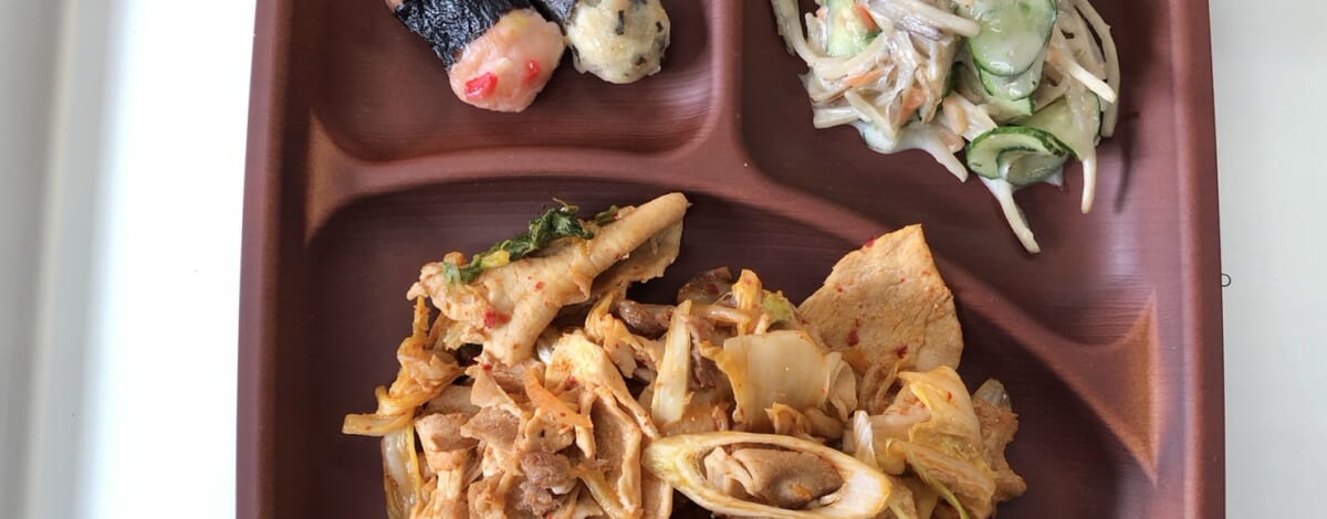 【親和の学生寮】今日の晩ごはん☆豚キムチ炒め