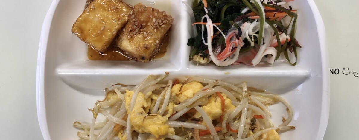 【親和の学生寮】今日の朝ごはん☆厚揚げの甘辛焼き