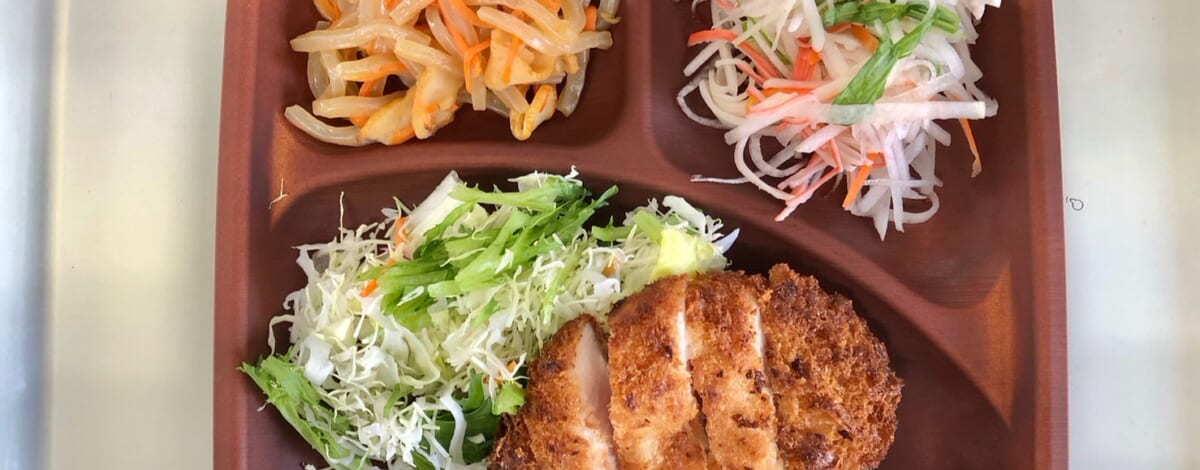 【親和の学生寮】今日の晩ごはん☆とんかつ