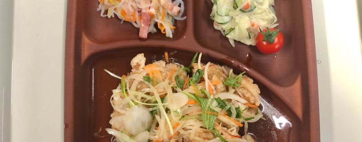 【親和の学生寮】今日の晩ごはん☆チキンの南蛮漬け