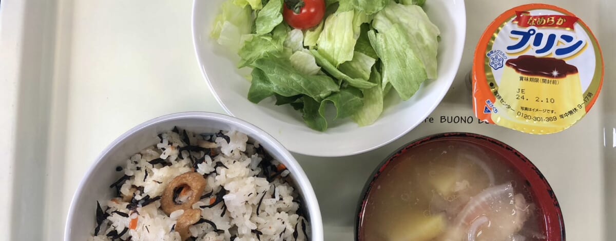 【親和の学生寮】今日の朝ごはん☆ひじきまぜごはん