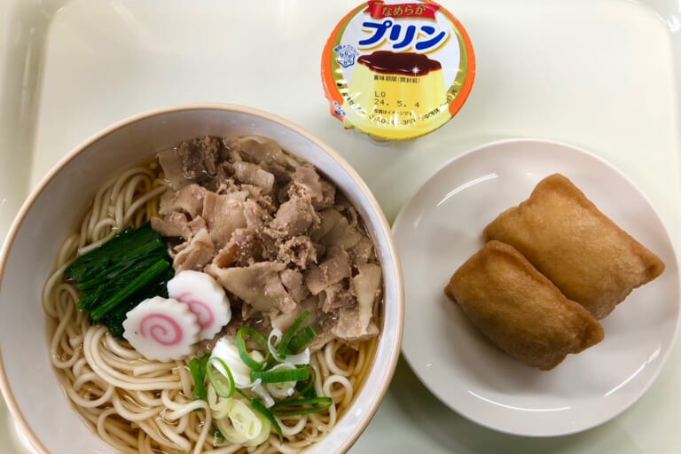 【親和の学生寮】今日の晩ごはん☆肉うどん