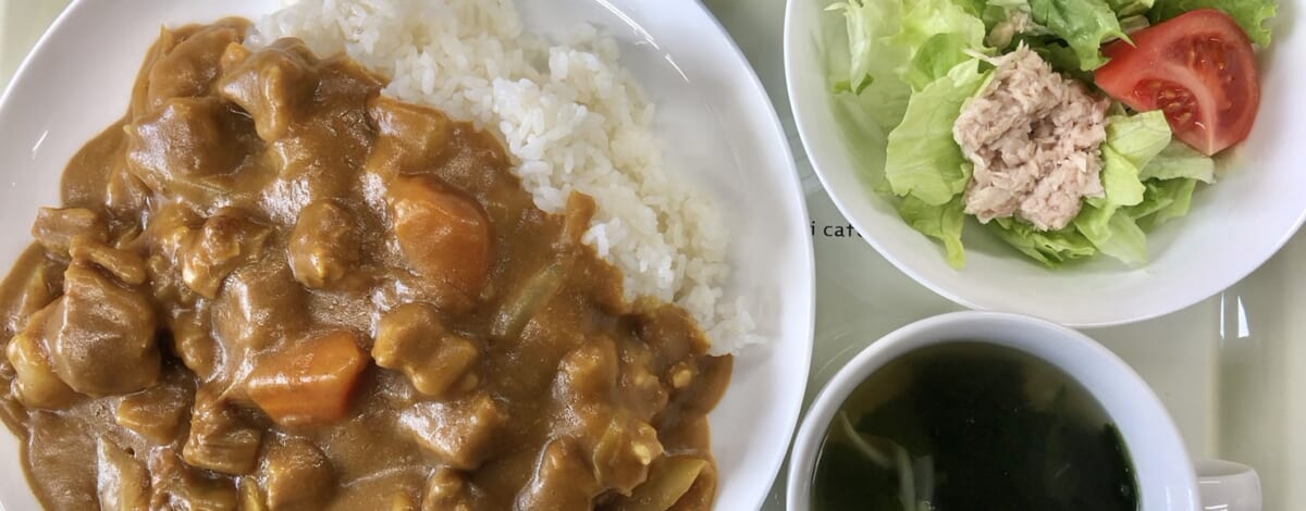 【親和の学生寮】今日の晩ごはん☆カレーライス