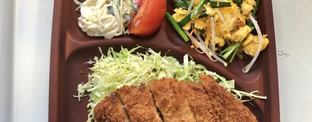 【親和の学生寮】今日の晩ごはん☆チキンカツ