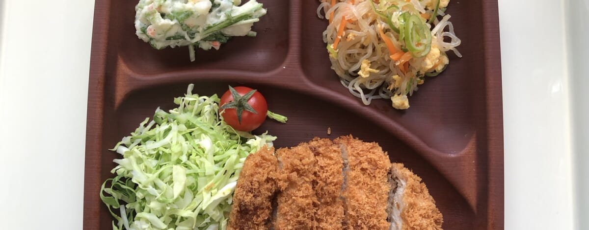 【親和の学生寮】今日の晩ごはん☆とんかつ
